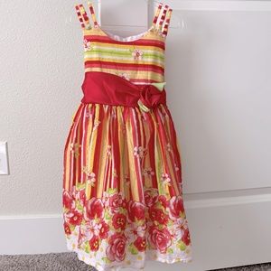 Floral 6T fun dress , elegant for girls, Used